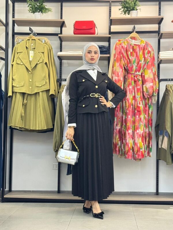 Authority Set Skirt