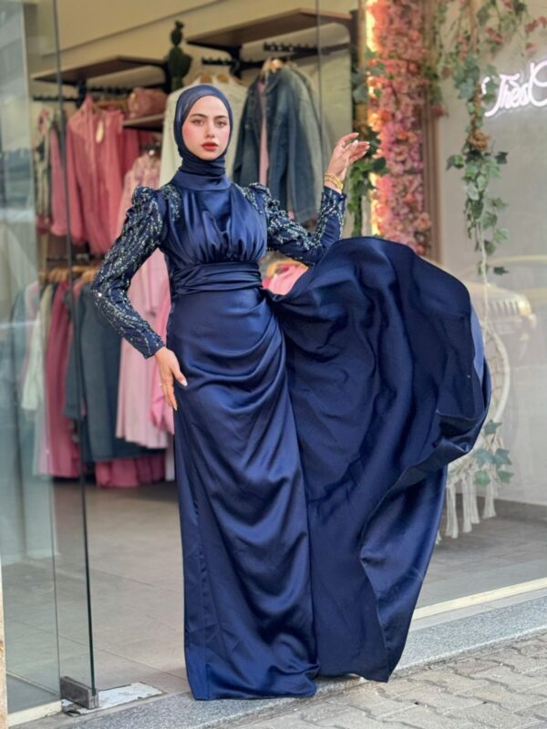 Queen Evening Dress