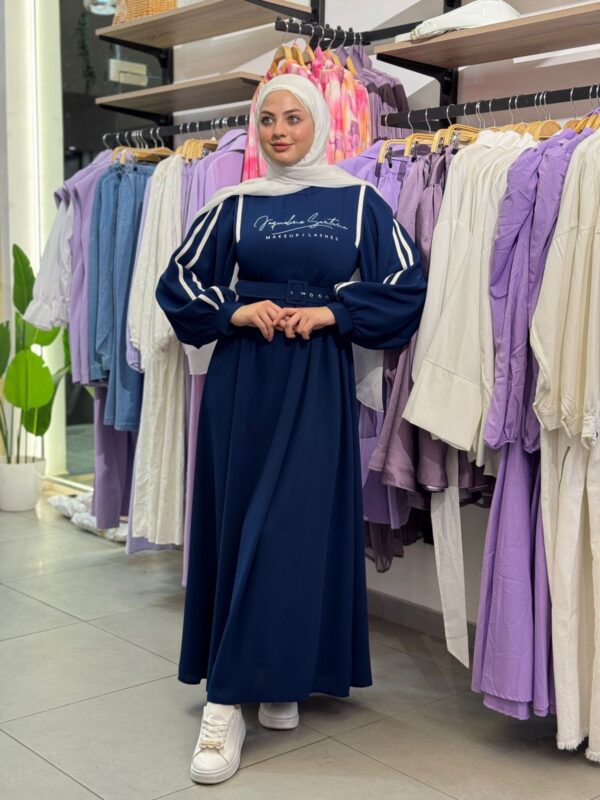 Signature dress - Image 11