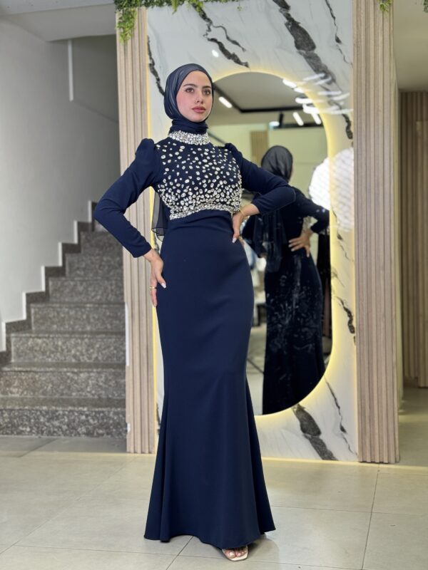 Pearl Crown Evening Dress - Image 5