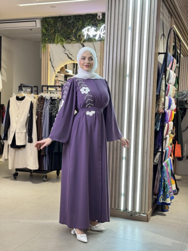 Lily Abaya